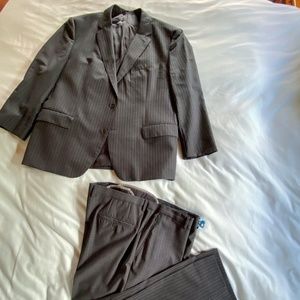 Hugo Boss 2 piece 2 button suit